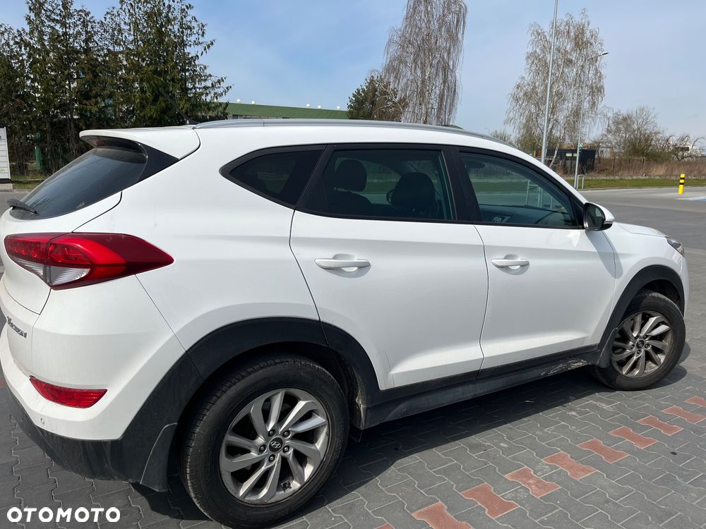 Hyundai Tucson 1.6 GDI BlueDrive Comfort 2WD - 3