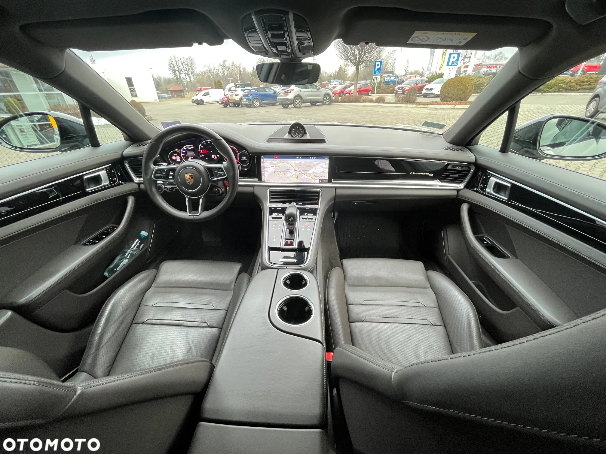 Porsche Panamera 4 - 22