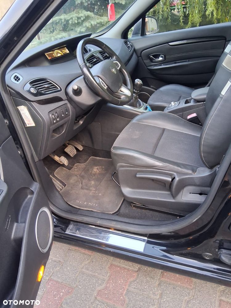 Renault Scenic 1.6 dCi Energy Bose Edition - 10