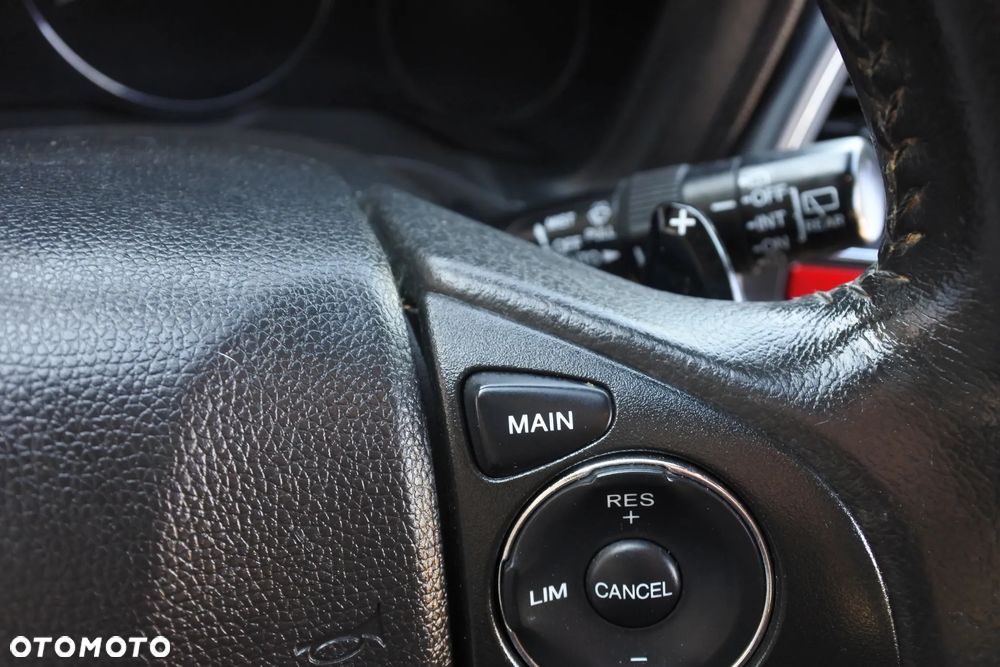 Honda HR-V 1.5 i-VTEC CVT Executive - 16