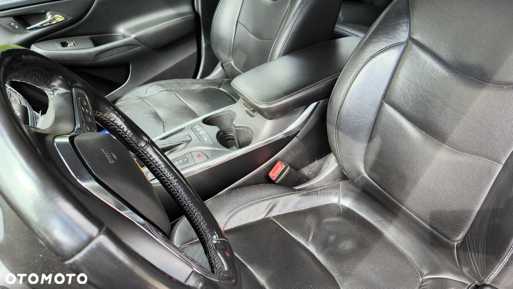 Chevrolet Volt - 14