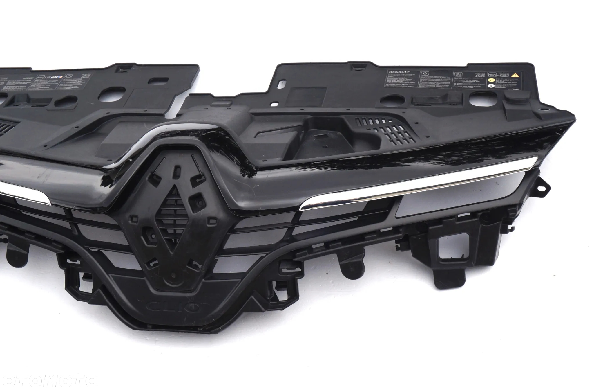 RENAULT CLIO 4 IV 2012 - 2016 atrapa grill listwa CHROM 2x ORYGINAŁ OE - 3