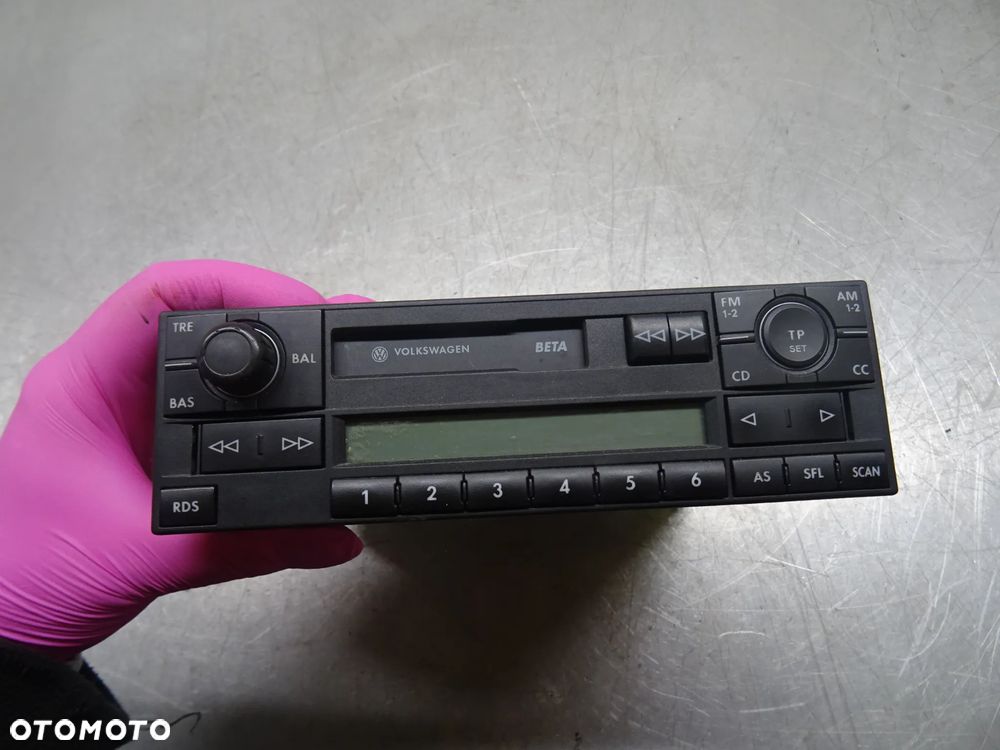 VW PASSAT B5 KOMBI 1.6B 96-00 RADIO RADIOODTWARZACZ - 5