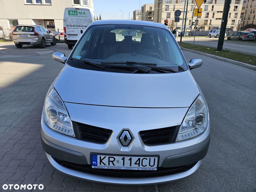 Renault Scenic 1.9 dCi Confort Authentique - 6