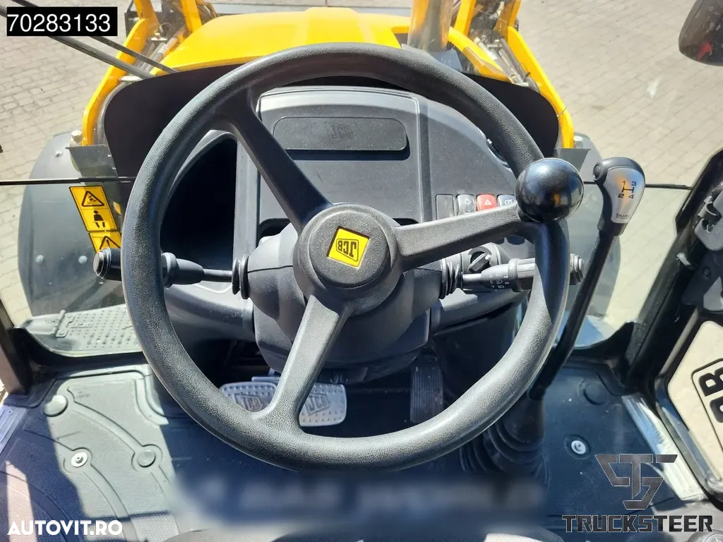 JCB 3CX - 26