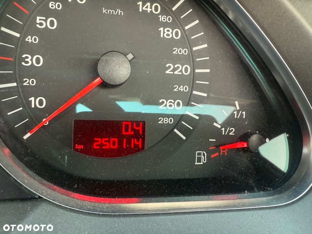 Audi A6 Avant 3.0 TDI tiptronic DPF quattro - 15