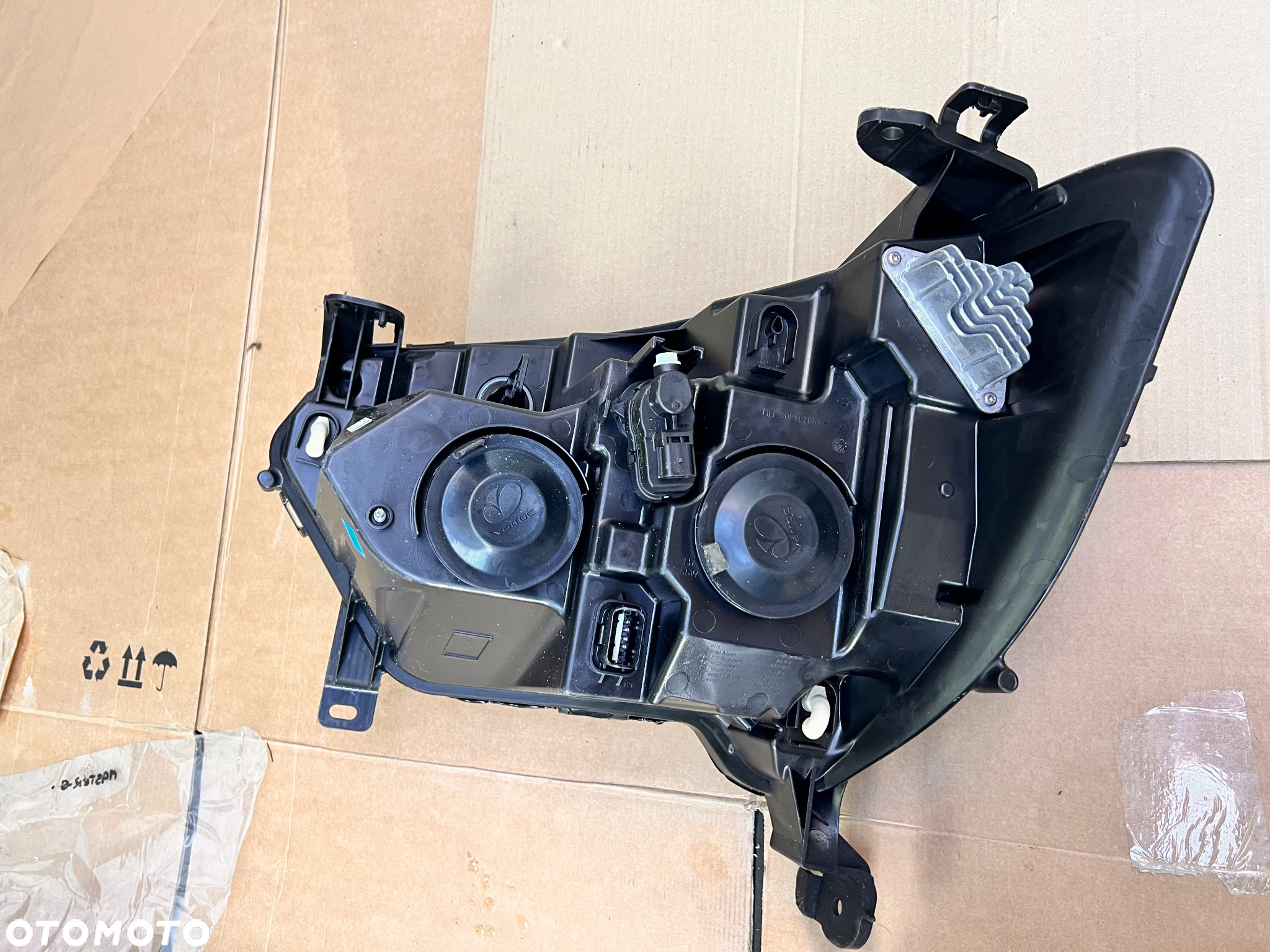 RENAULT MASTER IV LAMPA PRZEDNIA LEWA lub PRAWA - 8