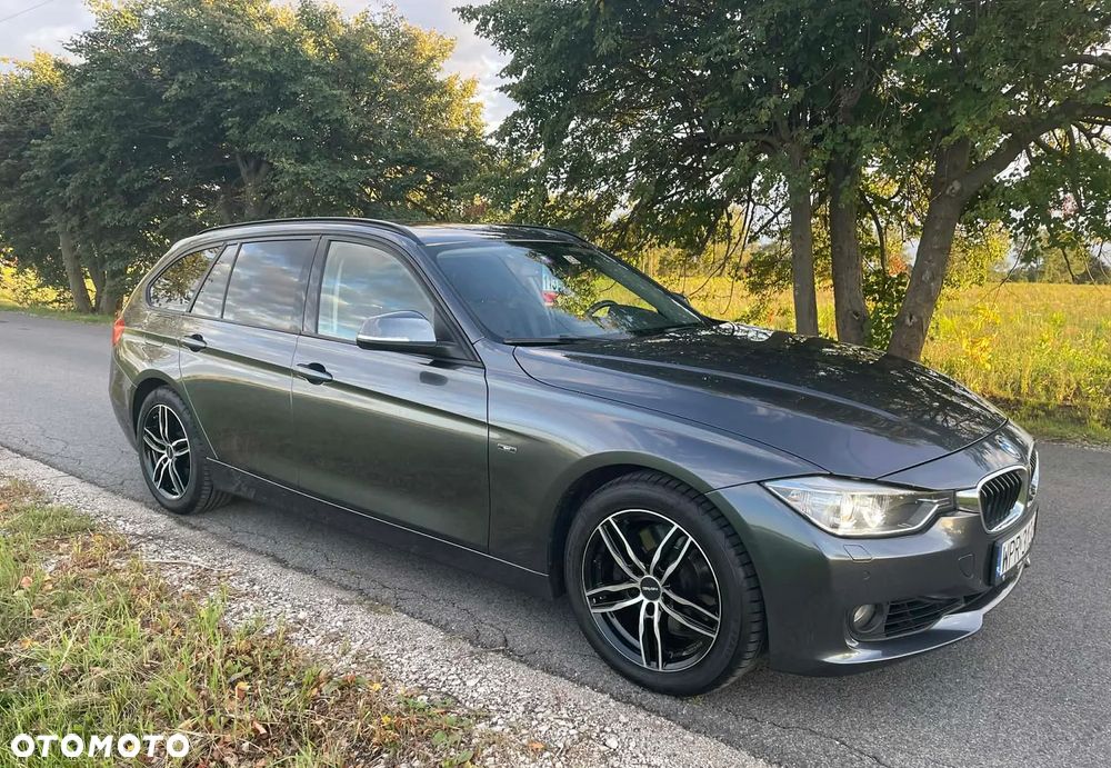BMW 328I 2013 photo 2