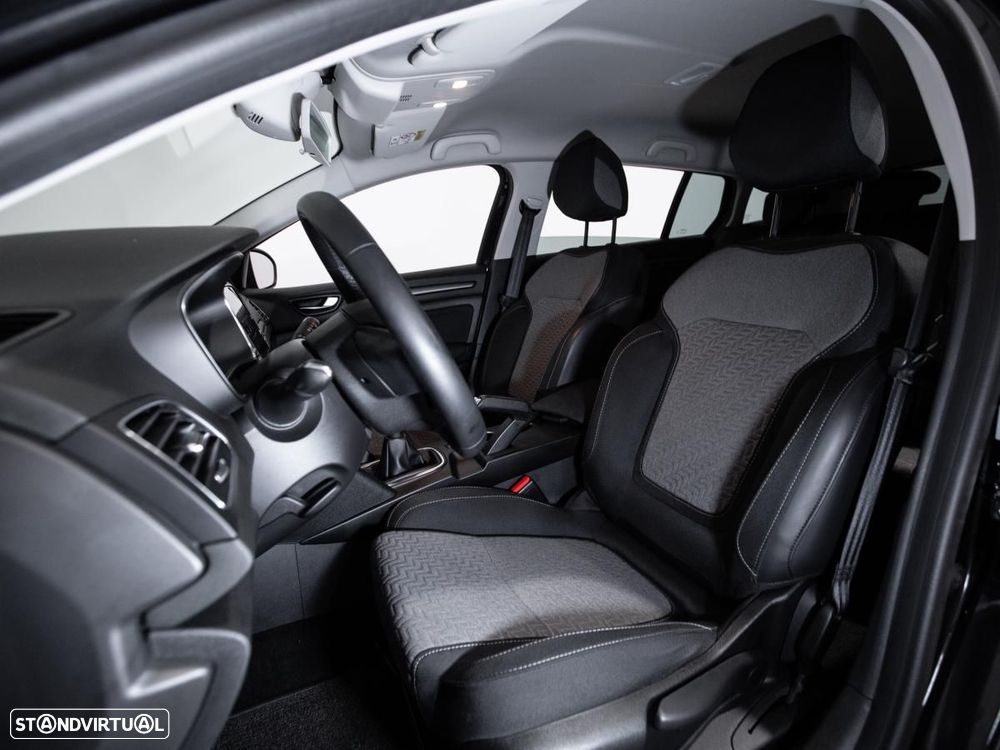 Renault Mégane Sport Tourer 1.3 TCe Techno - 8