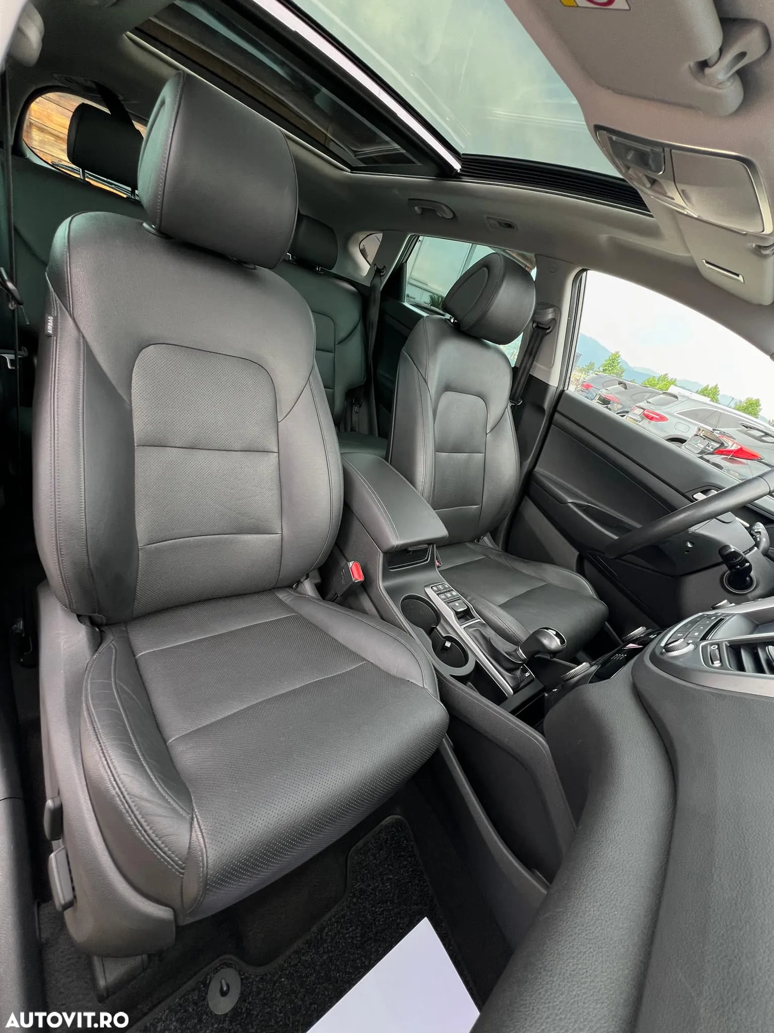 Hyundai Tucson 2.0 CRDI 4WD Automatik Premium - 14