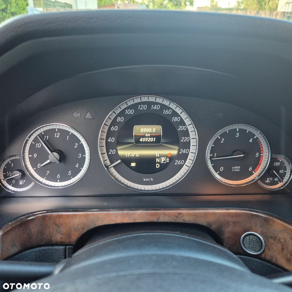 Mercedes-Benz Klasa E 220 CDI 7G-TRONIC Elegance - 20