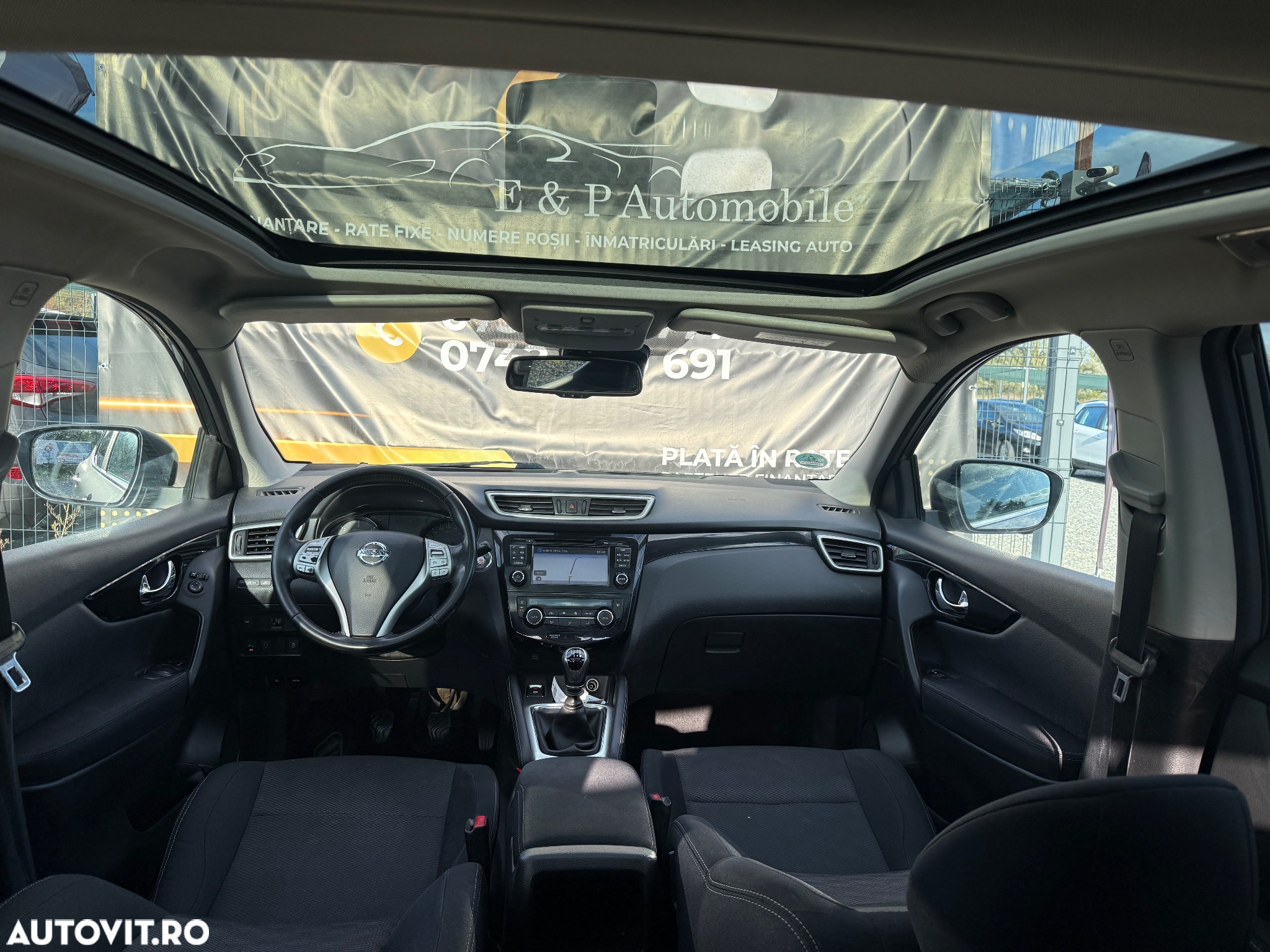 Nissan Qashqai 1.6 DCI N-Connecta - 8