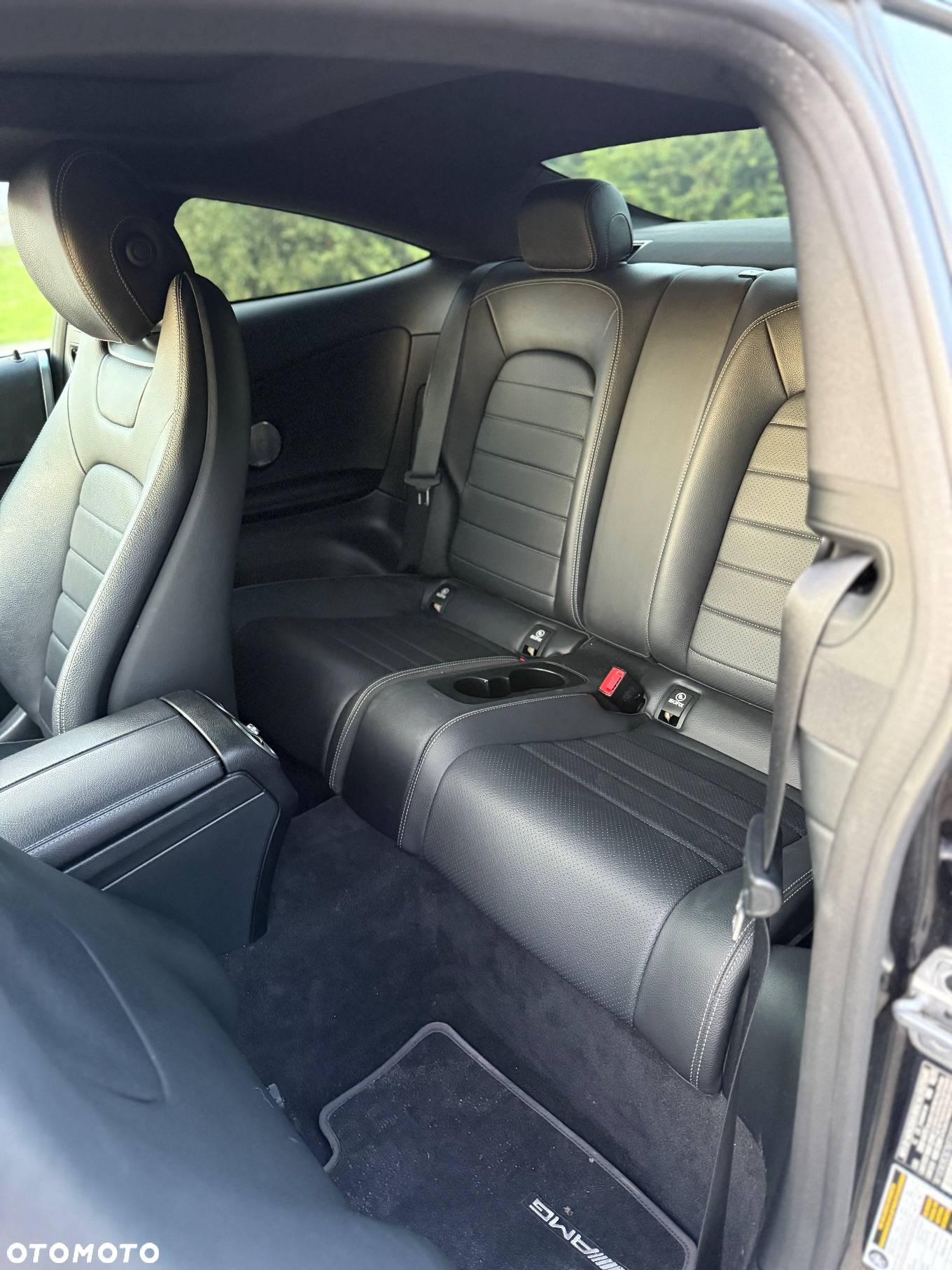 Mercedes-Benz Klasa C 300 Coupe 9G-TRONIC AMG Line - 10