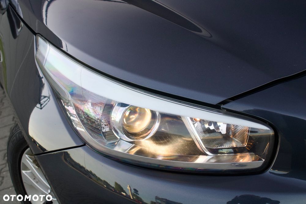 Kia Ceed - 4