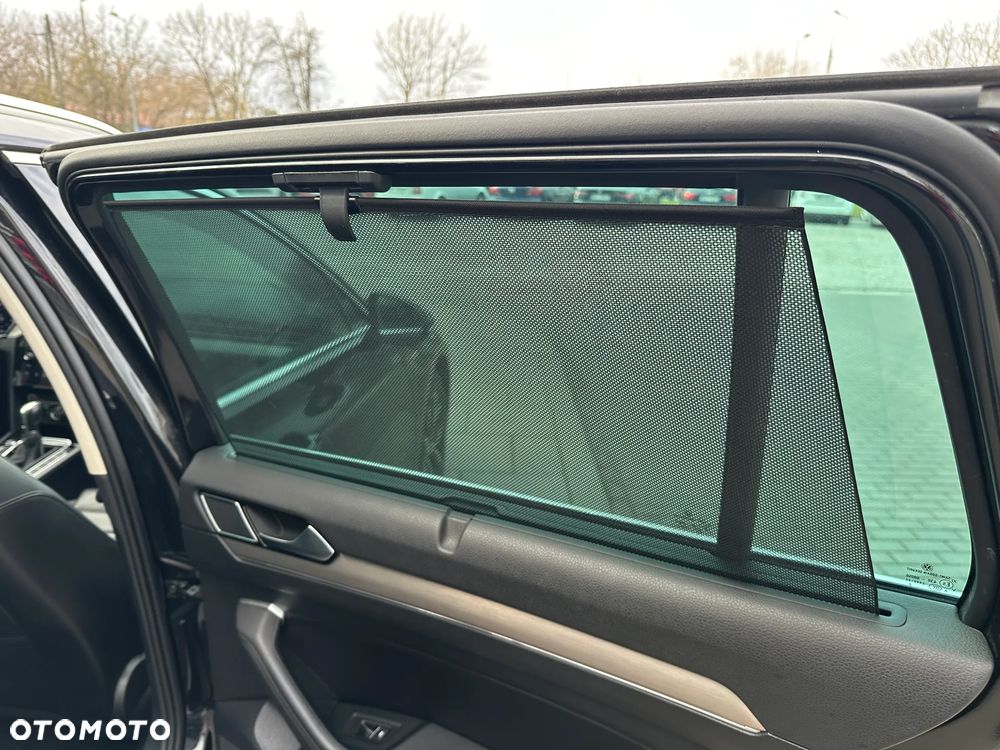 Volkswagen Passat Variant 2.0 TDI BMT 4Mot Highline DSG - 19