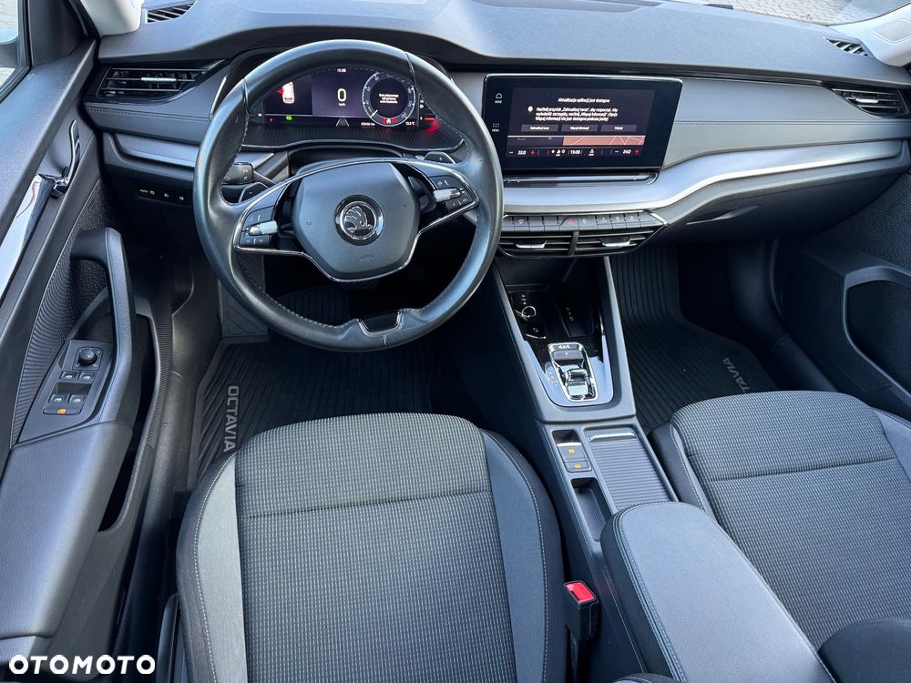 Skoda Octavia 2.0 TDI DSG 4x4 Style - 17