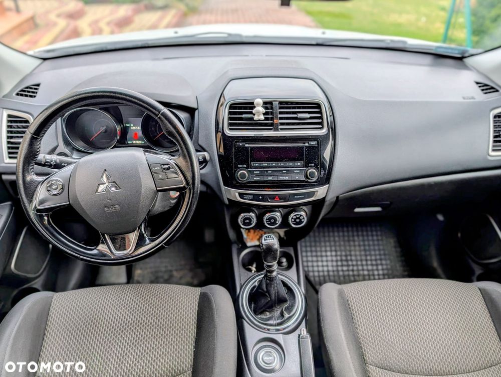 Mitsubishi ASX - 5