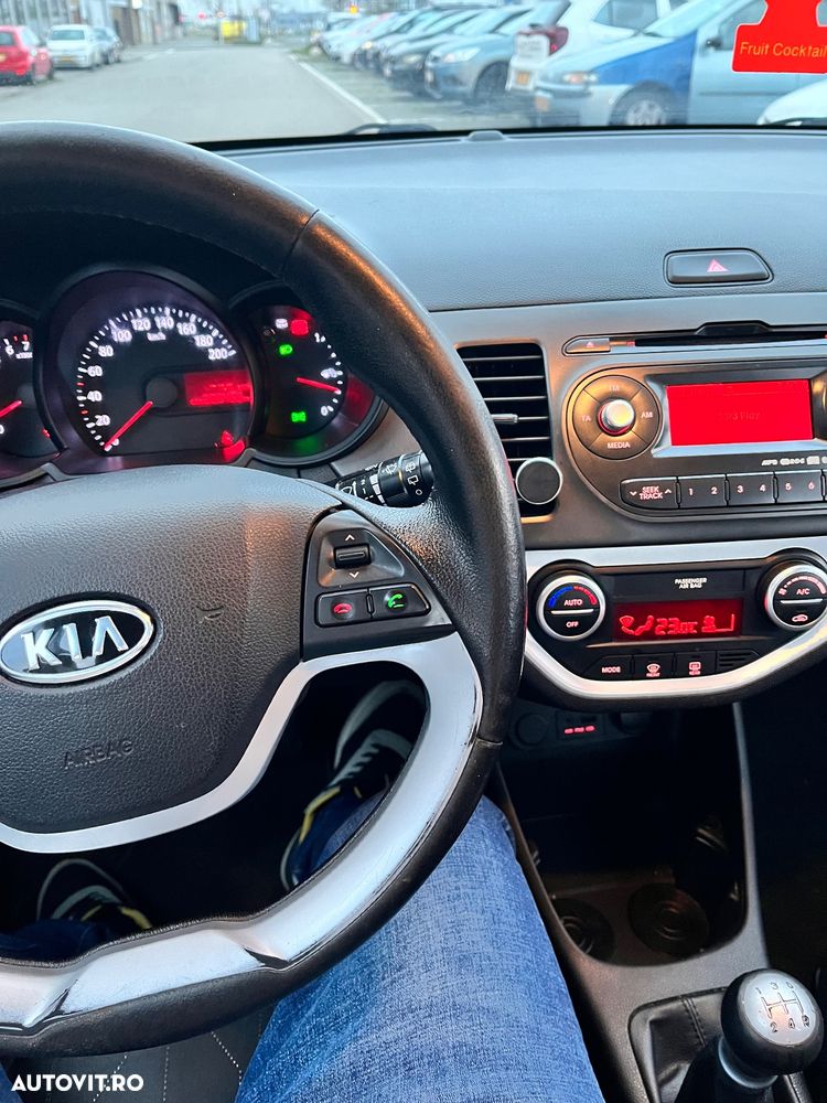 Kia Picanto 1.2 Dream Team Edition - 4