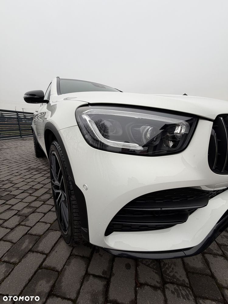 Mercedes-Benz GLC - 34