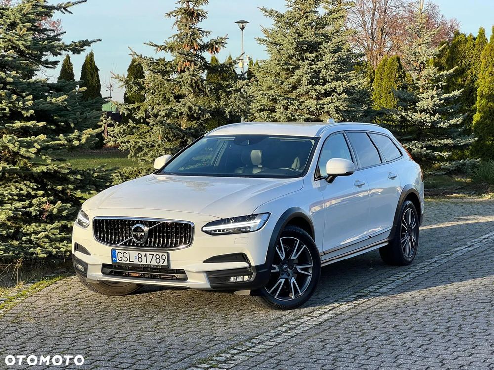 Volvo V90 Cross Country D5 AWD Pro - 3
