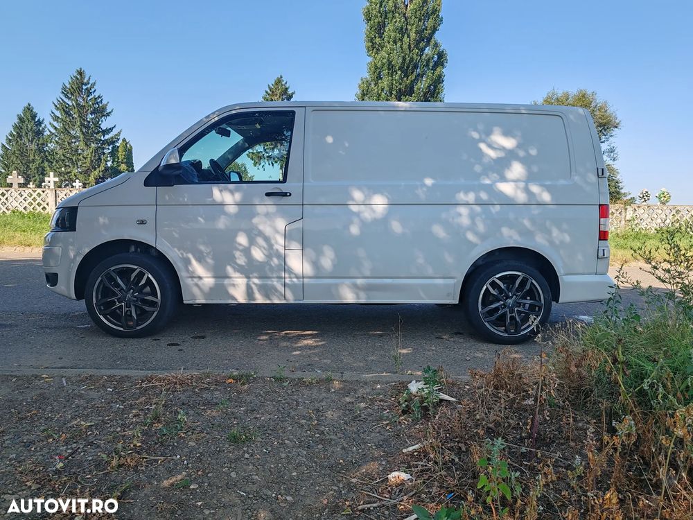 Volkswagen Transporter - 12