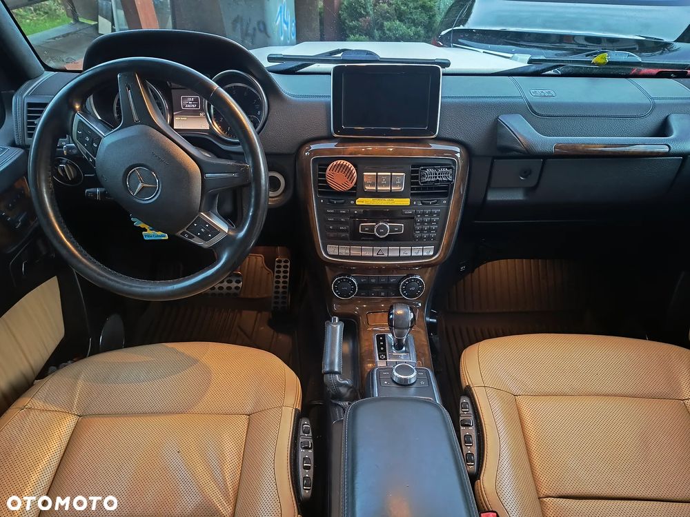 Mercedes-Benz Klasa G 500 L - 21