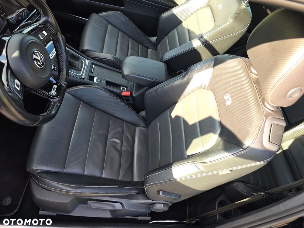 Volkswagen Golf - 21