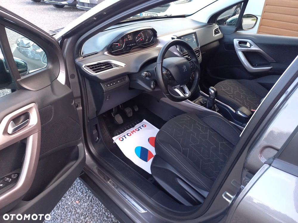 Peugeot 2008 e-HDi FAP 92 STOP & START Style - 16