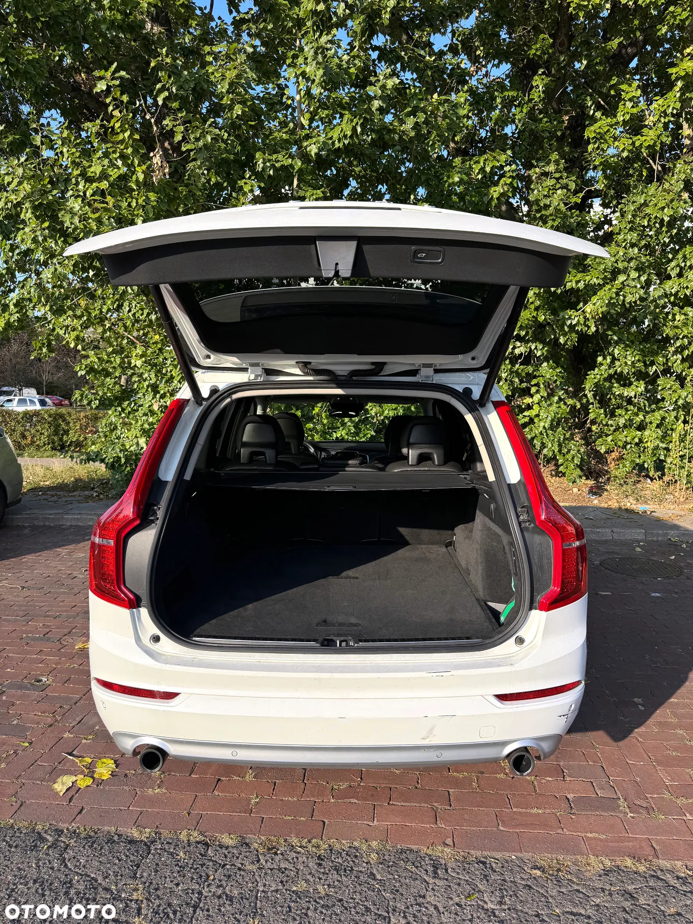 Volvo XC 90 D5 AWD Momentum - 12