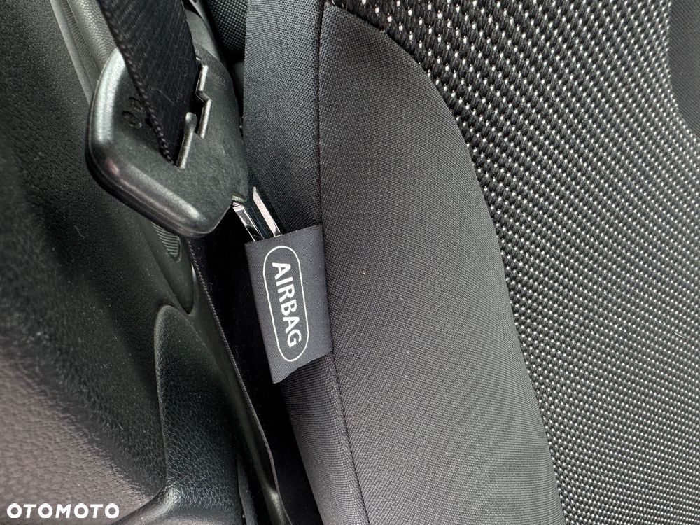 MINI ONE Brick Lane - 17