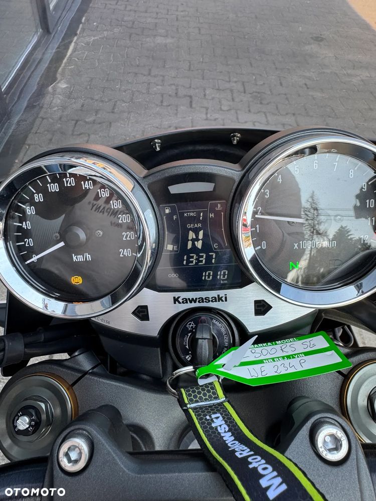 Kawasaki Z 900 RS - 9