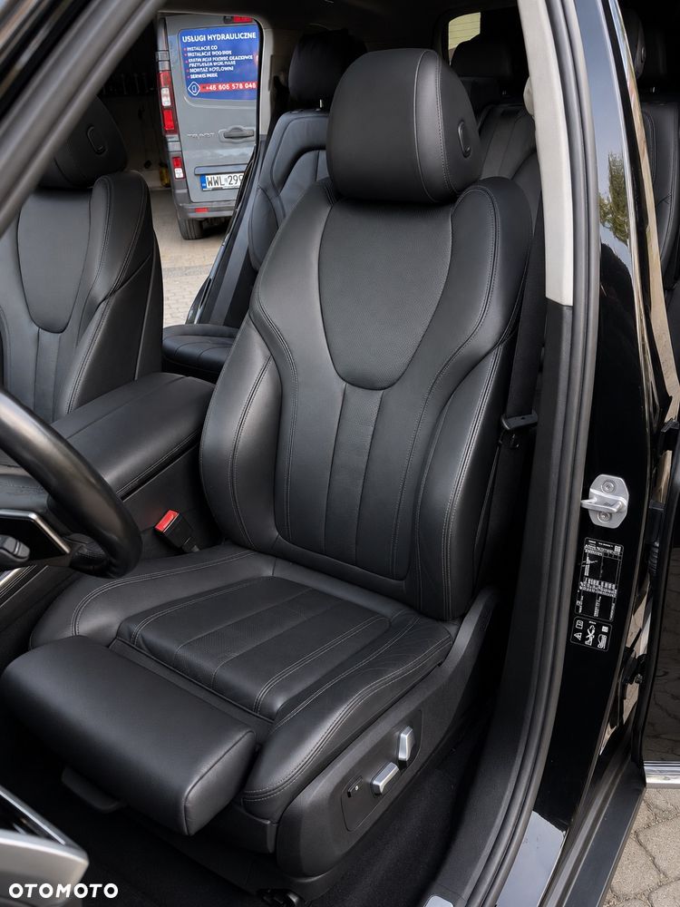 BMW X7 xDrive30d - 20