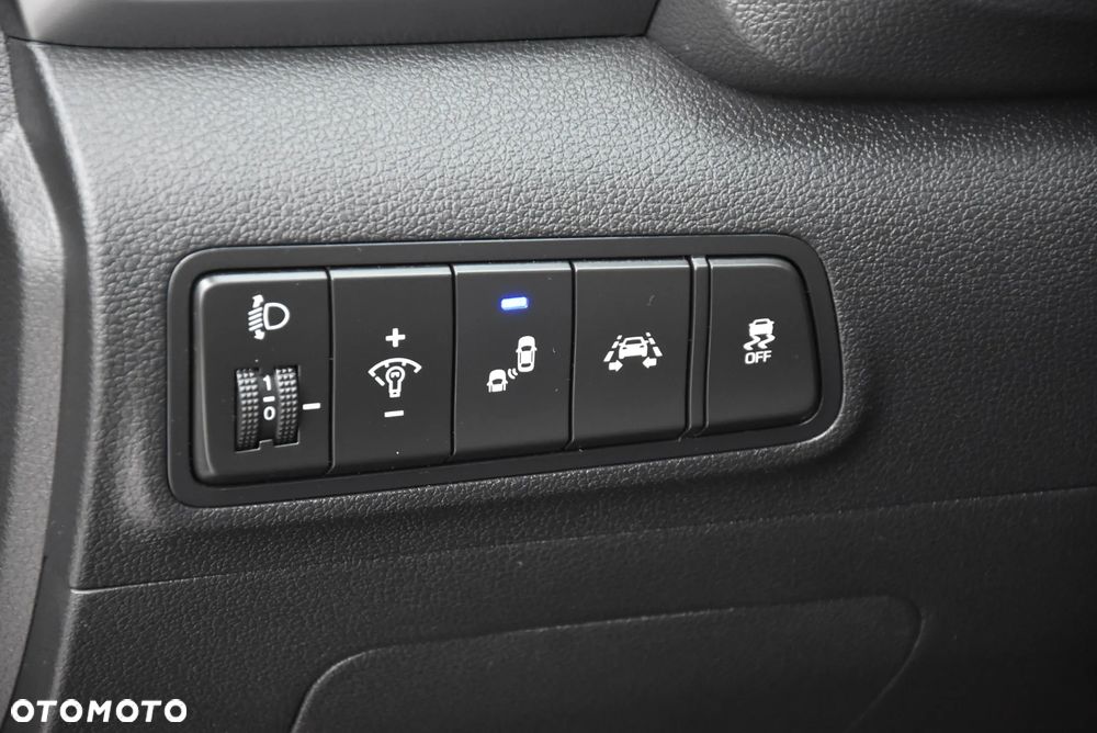 Hyundai Tucson 1.6 GDi 2WD Select - 28