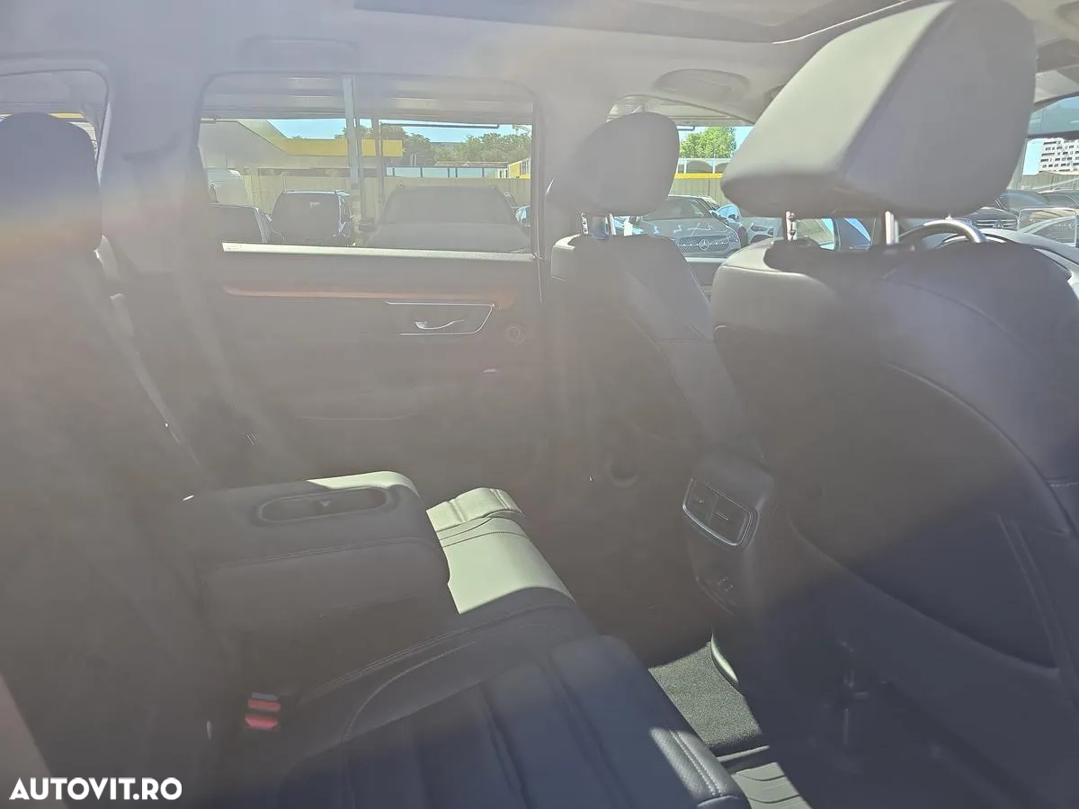 Honda CR-V 1.5 VTEC Turbo 4WD CVT Executive - 14