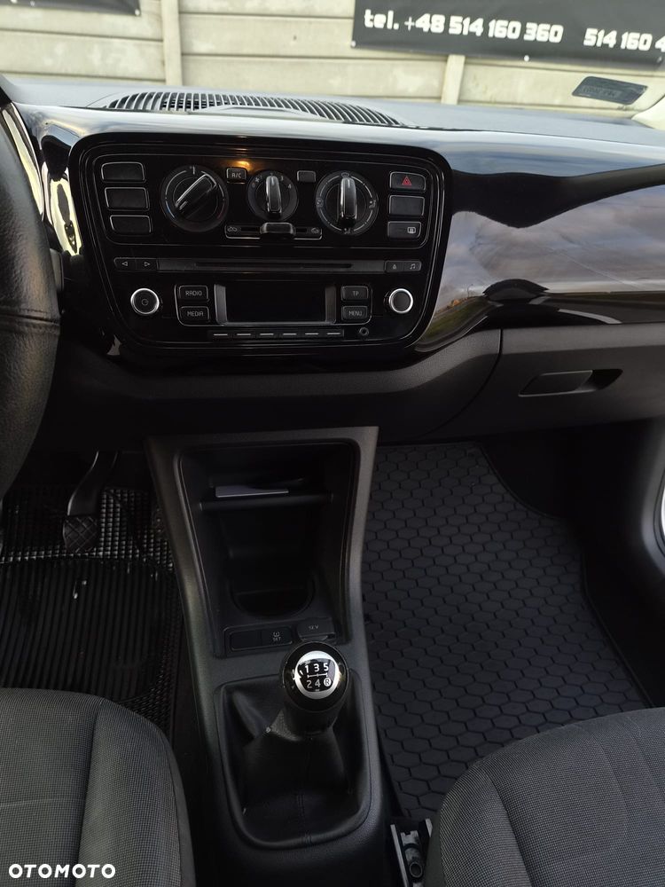 Volkswagen up! 1.0 move - 13