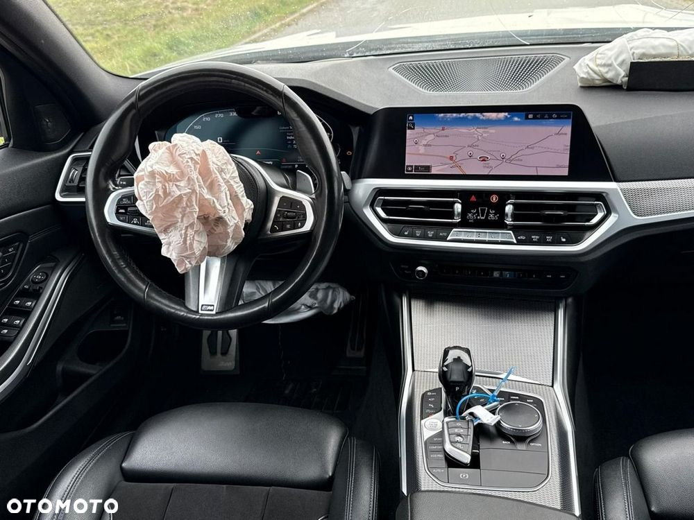 BMW Seria 3 330d M Sport sport - 26