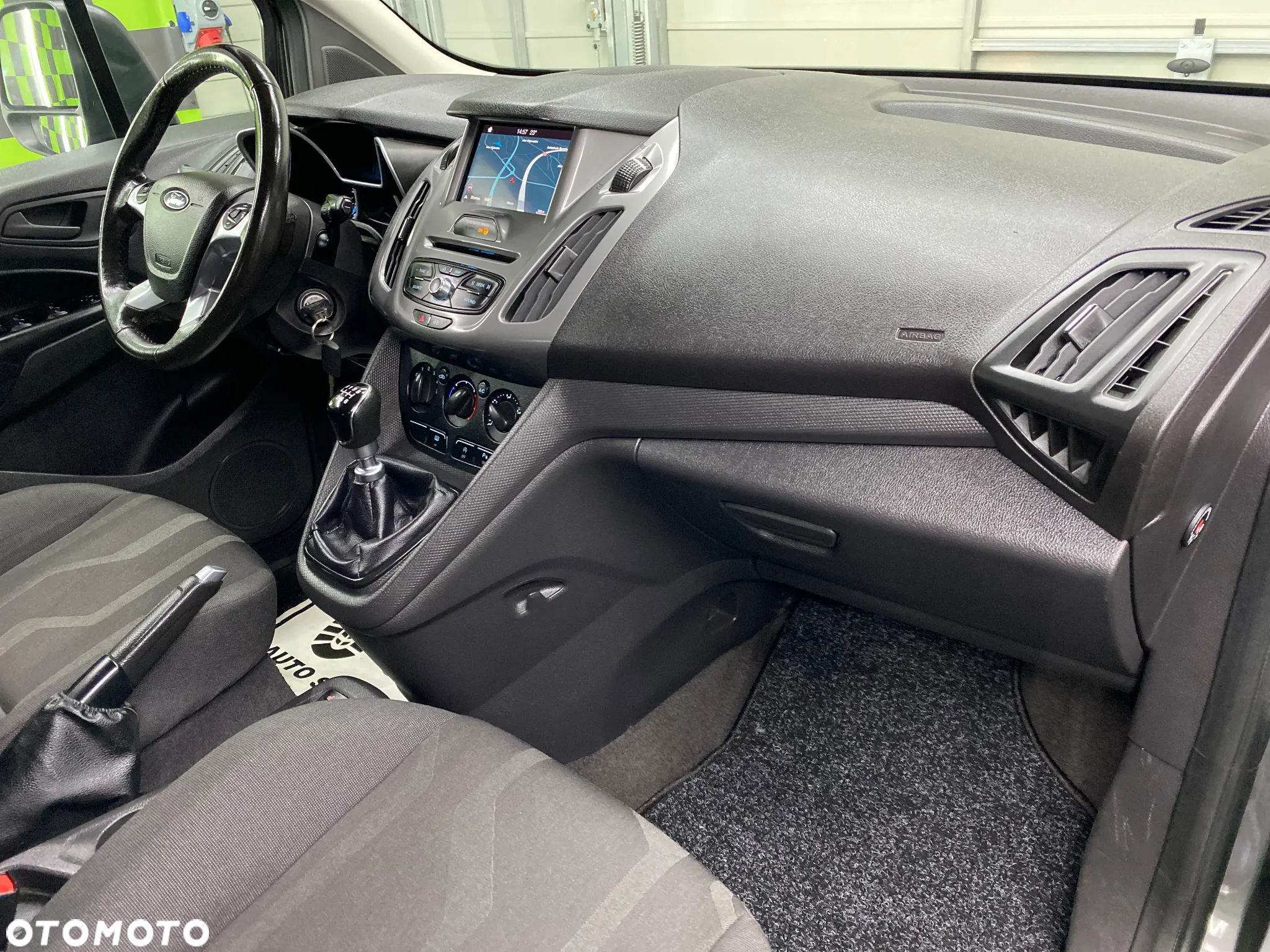 Ford Tourneo Connect 1.5 EcoBlue Start-Stop Trend - 13