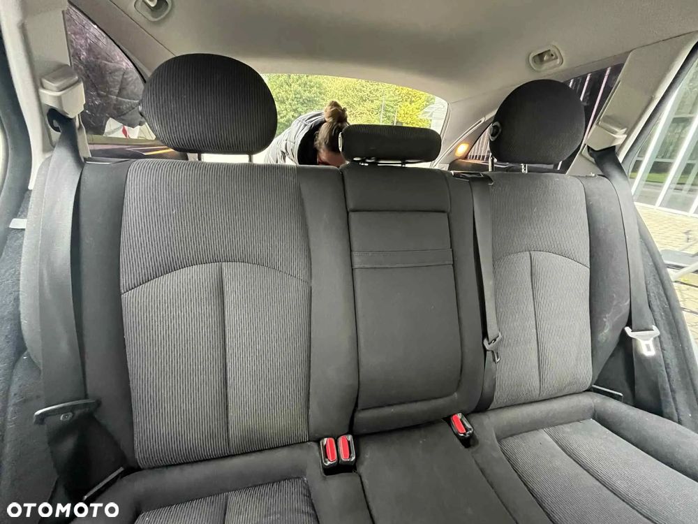 Mercedes-Benz Klasa E - 7