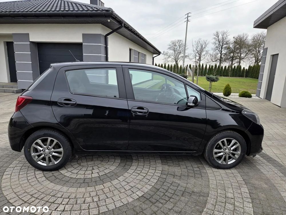 Toyota Yaris - 5