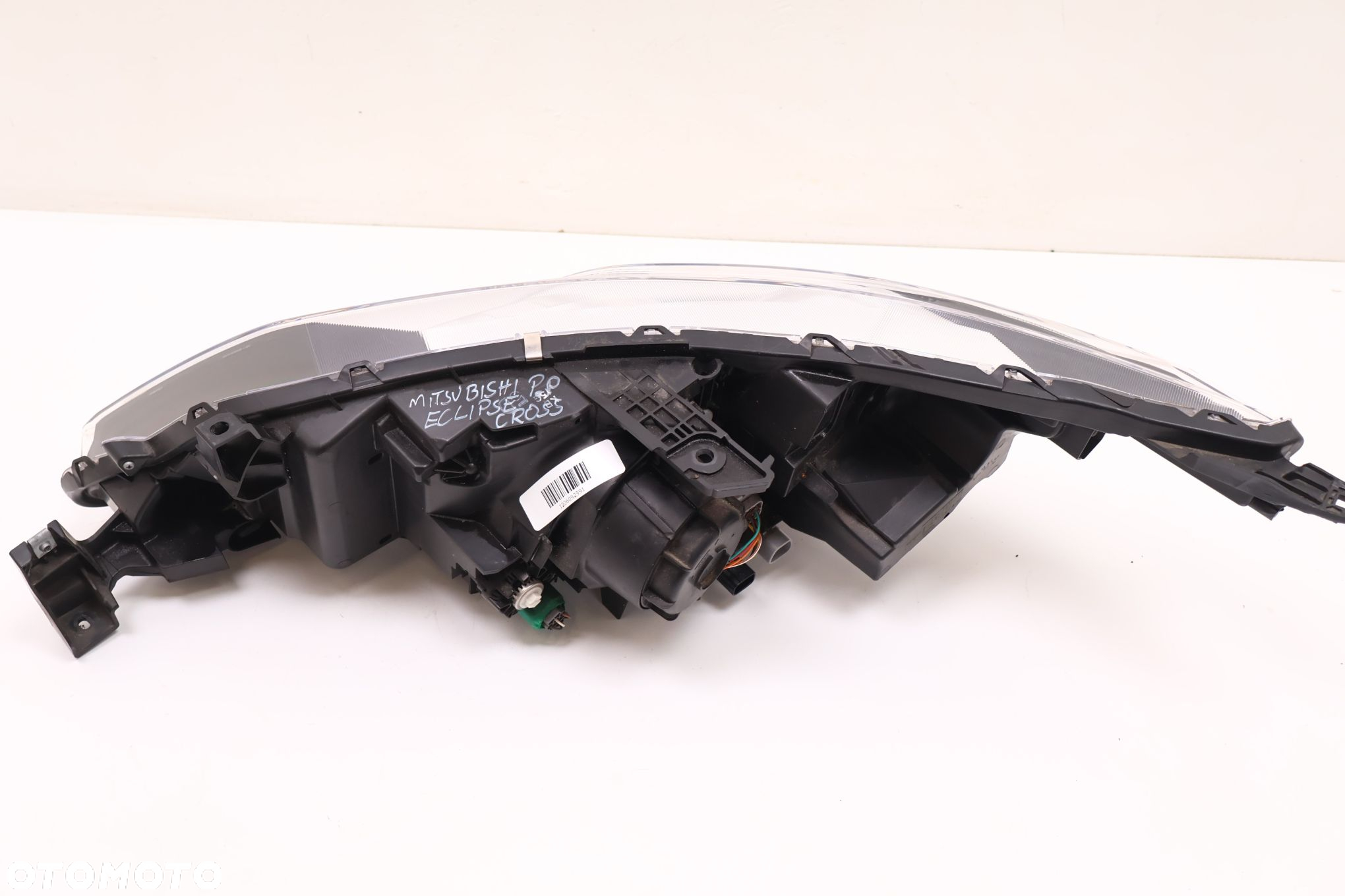 MITSUBISHI ECLIPSE CROSS LAMPA PRAWA PRZÓD FULL LED - 11