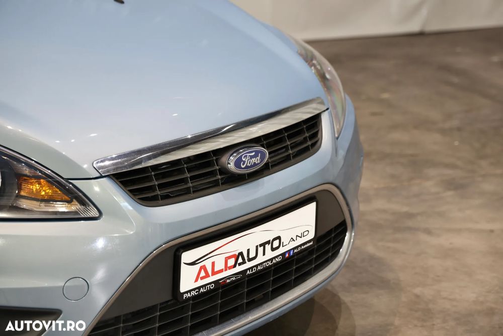 Ford Focus 1.6 16V Ambiente - 31