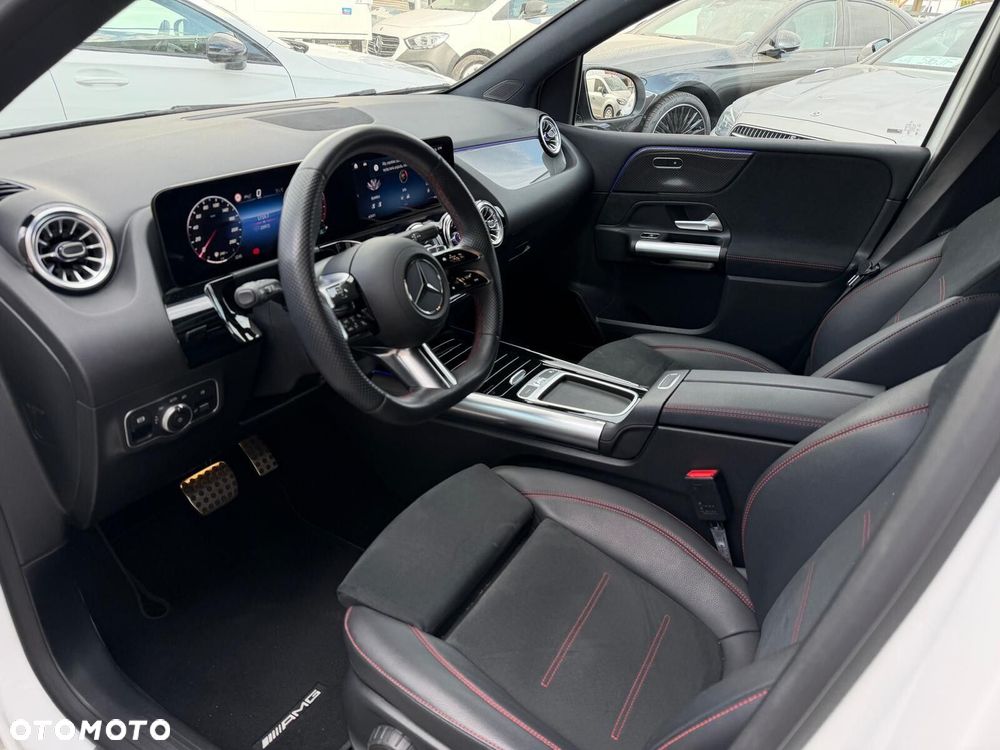 Mercedes-Benz Klasa B 220 4-Matic AMG Line 7G-DCT - 5