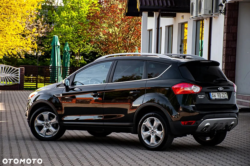 Ford Kuga 2.0 TDCi 4x4 Titanium - 10
