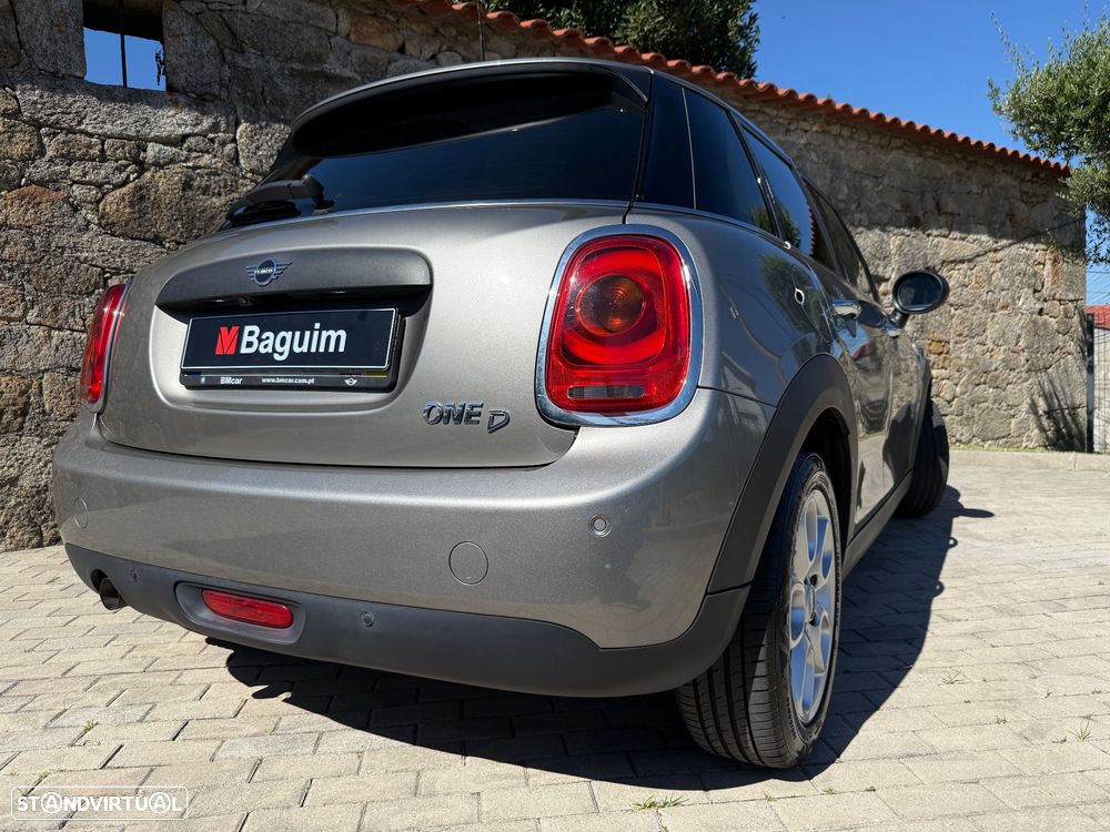 MINI 5 Portas One D - 3