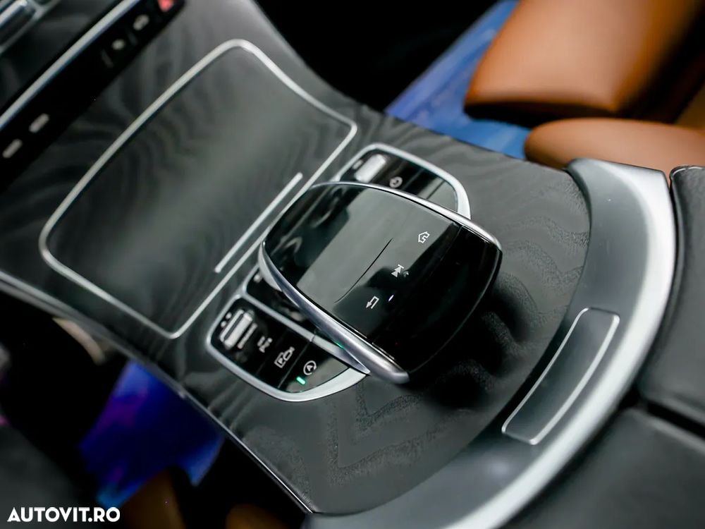 Mercedes-Benz C 200 d T 9G-TRONIC AMG Line - 31