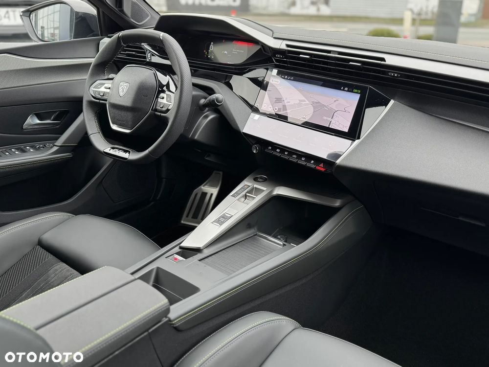 Peugeot 408 1.2 PureTech mHEV GT S&S e-DCS6 - 13