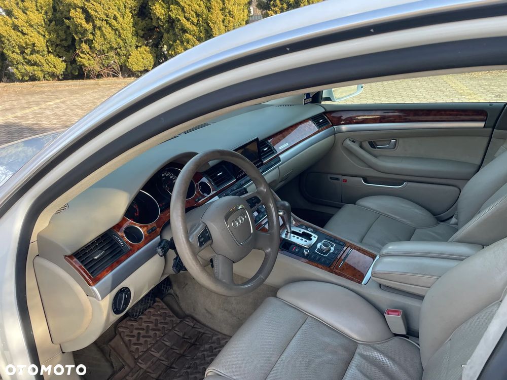 Audi A8 4.2 FSI Quattro - 5