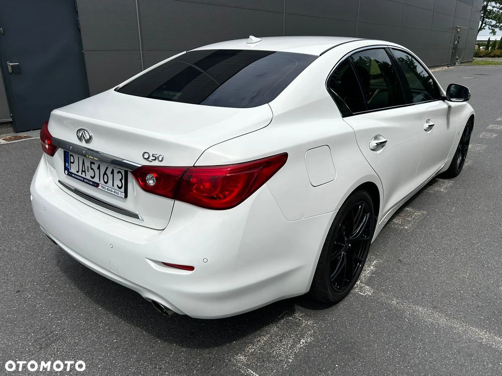 Infiniti Q50 - 16