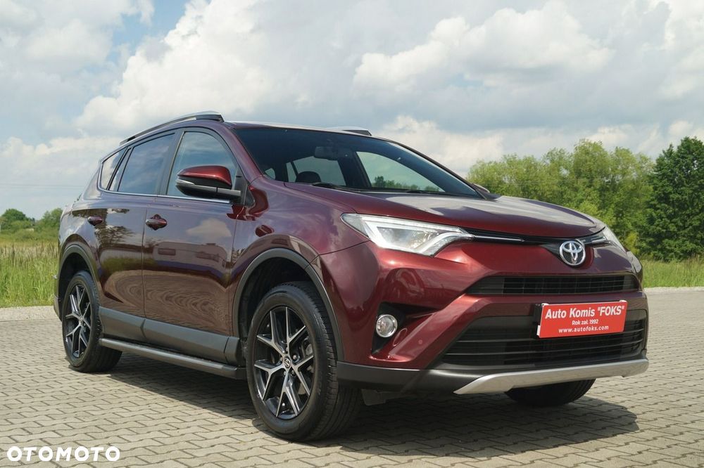 Toyota RAV4 - 9