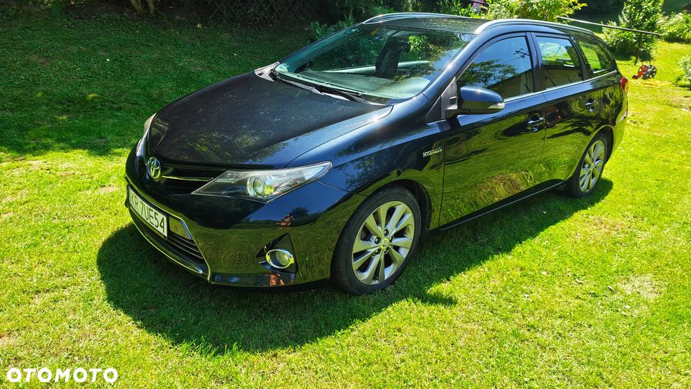 Toyota Auris - 1
